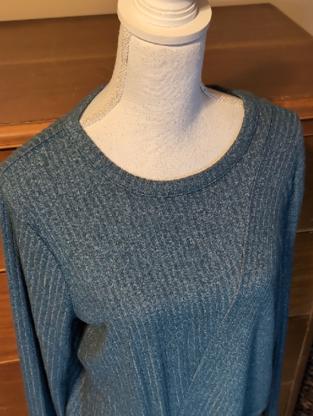 Simply Vera VERA WANG Side Tie Turquoise Top SZ L - Picture 3 of 12